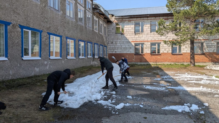 ОБЩЕГОРОДСКОЙ СУББОТНИК.